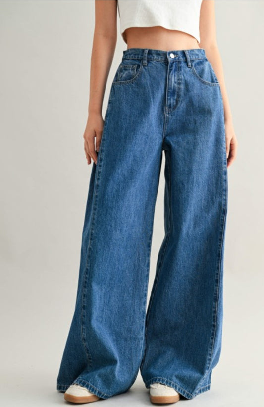 Pleated wide leg denim pants