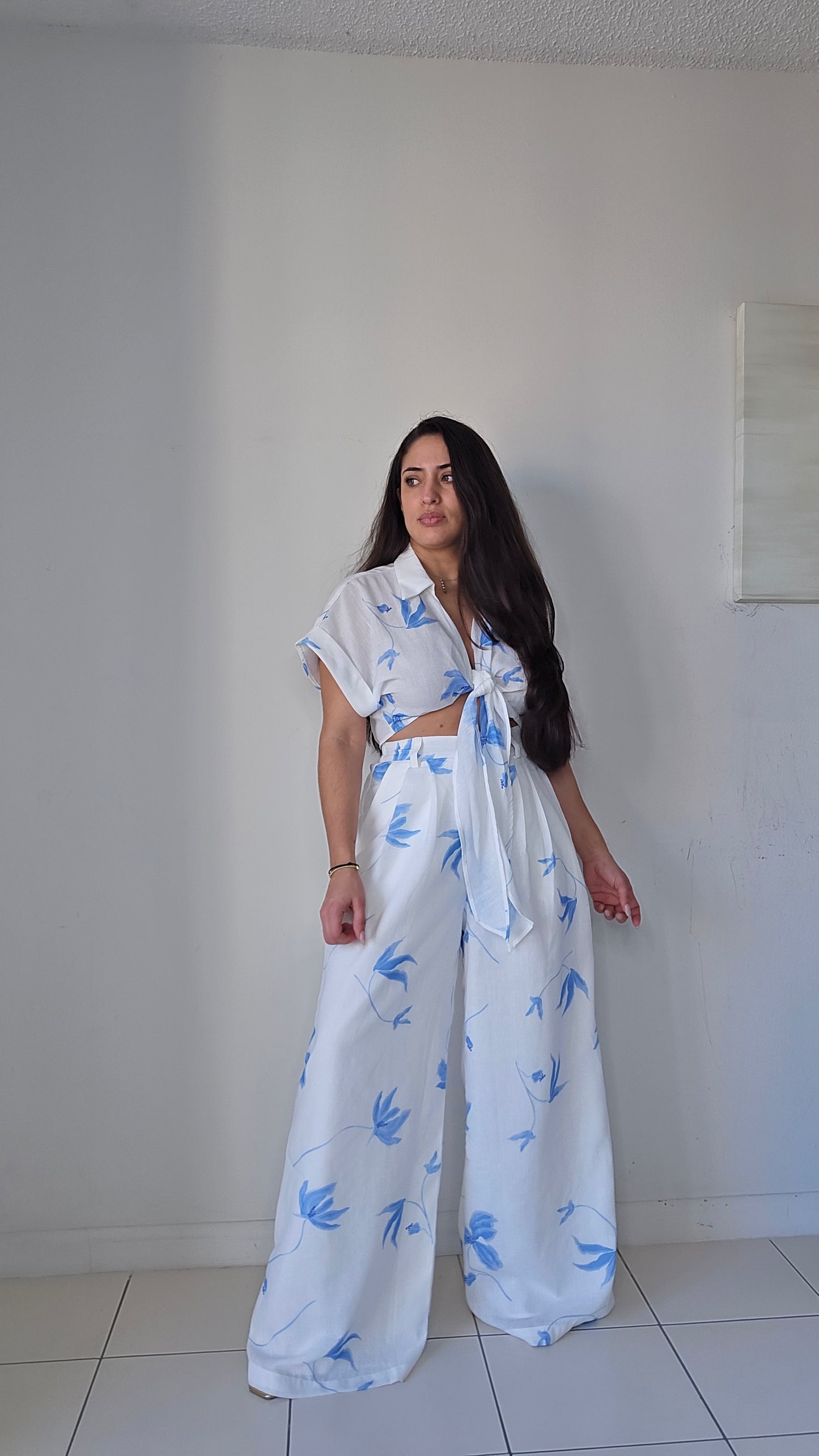 Printed front tie crop top and trousers set