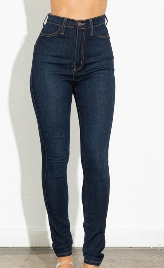 Vibrant skinny jeans