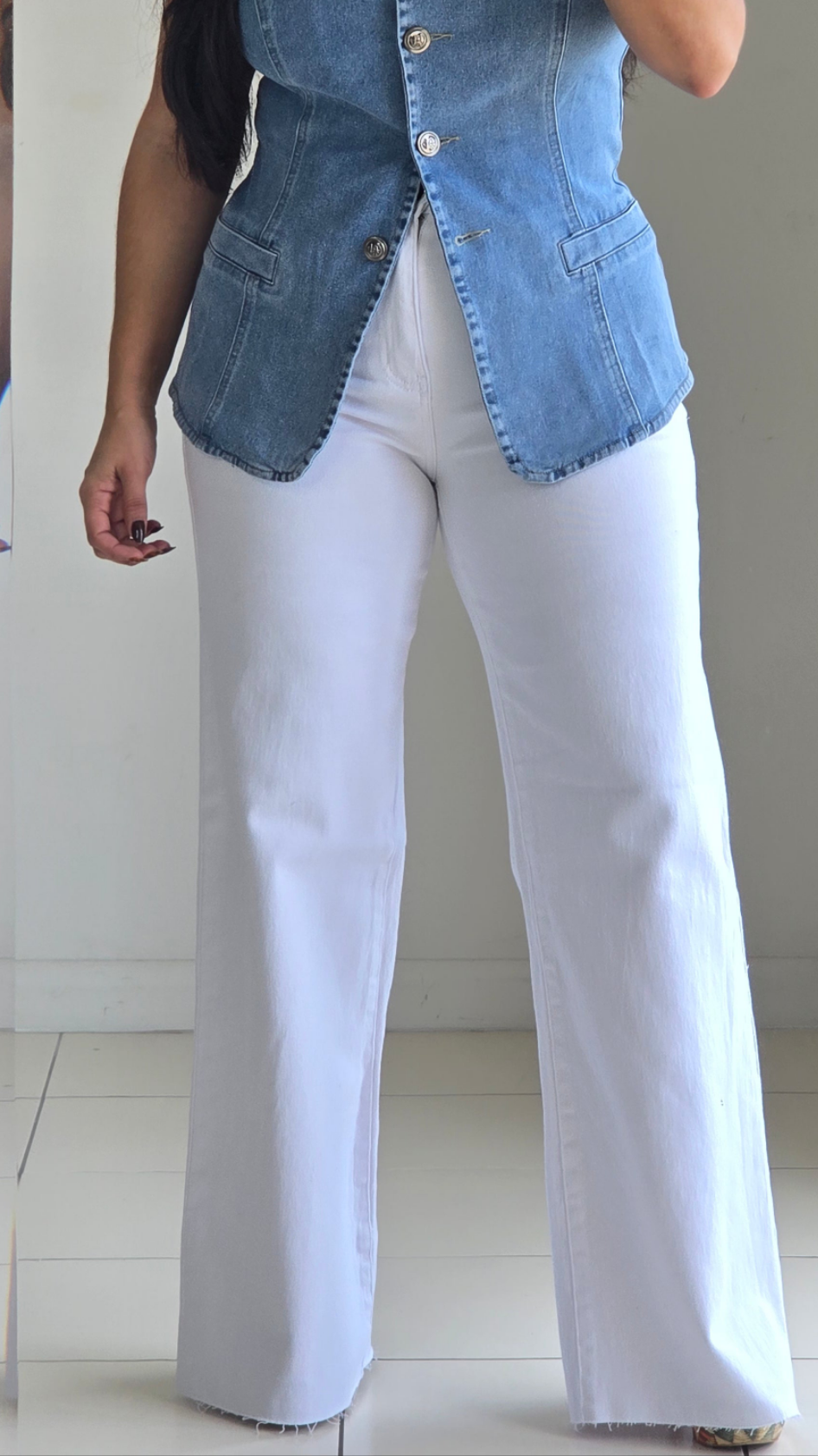 High waisted classic wide leg jeans