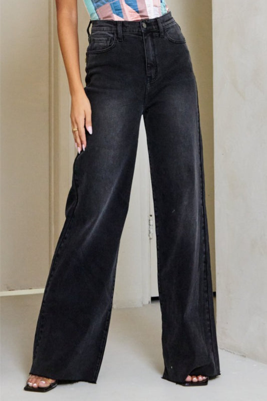 Vibrant high waisted jeans