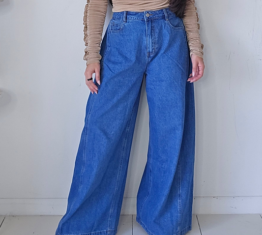 Pleated wide leg denim pants