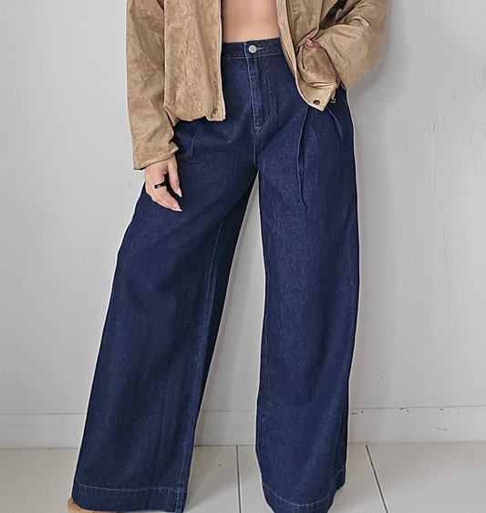Pleated Wide leg jeans