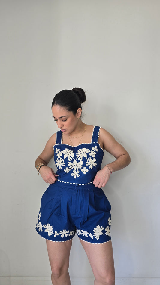 Embroidered crop top and shorts set