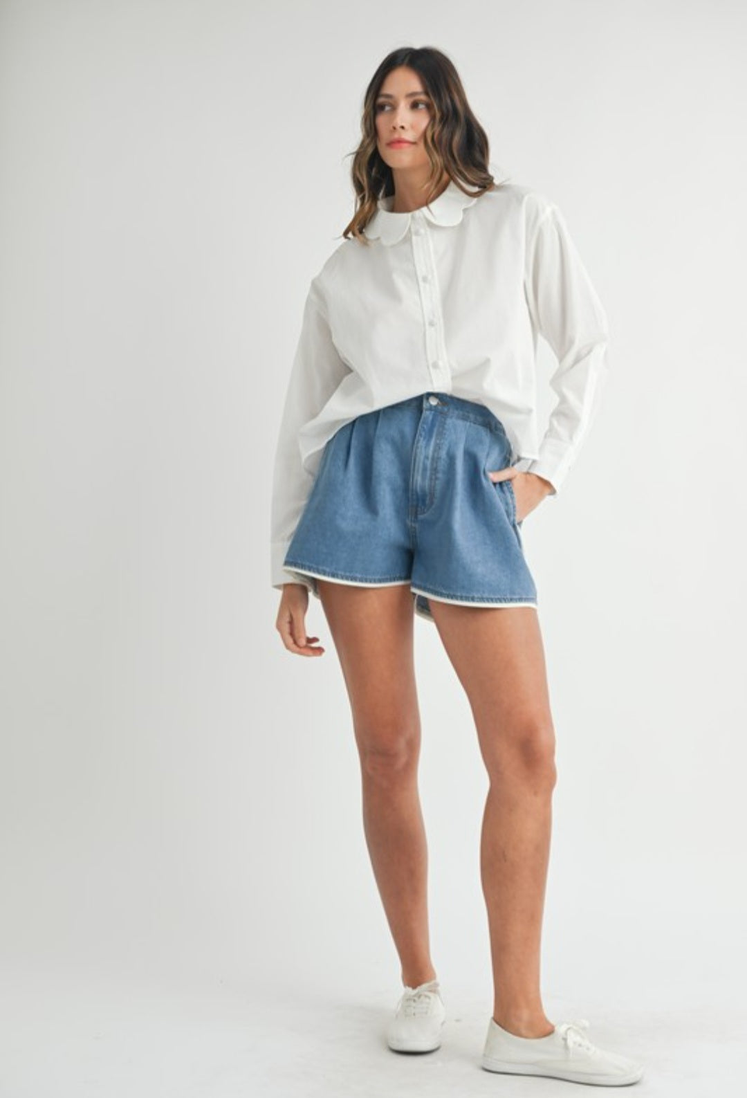 Pleated mini shorts