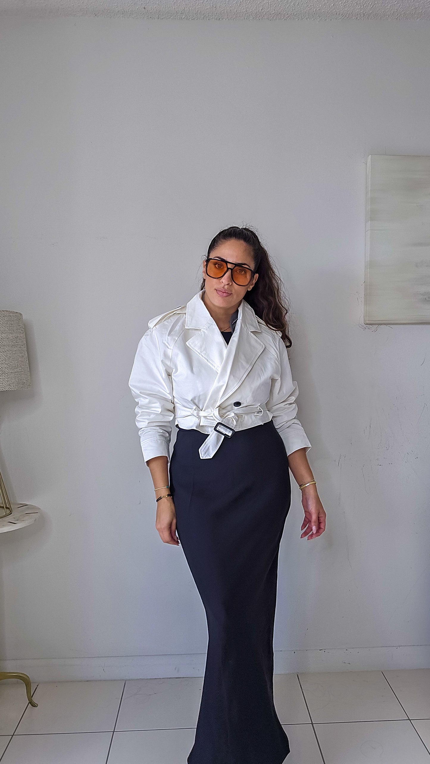 Cropped white Trenchcoat